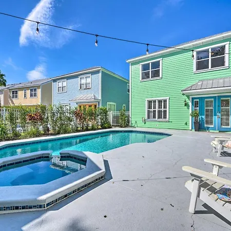 Stunning Oasis With Private Pool, 7 Mi To Disney!